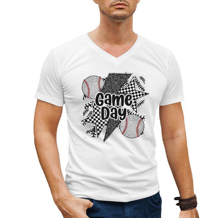 Game Day Baseball Retro Checkered Baseball Men's V-Neck T-Shirt