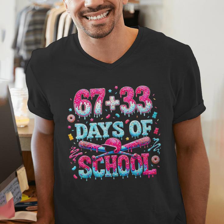 67 33 Days Of School Baseball Drip 100th Day Of School Boys Men's V-Neck T-Shirt
