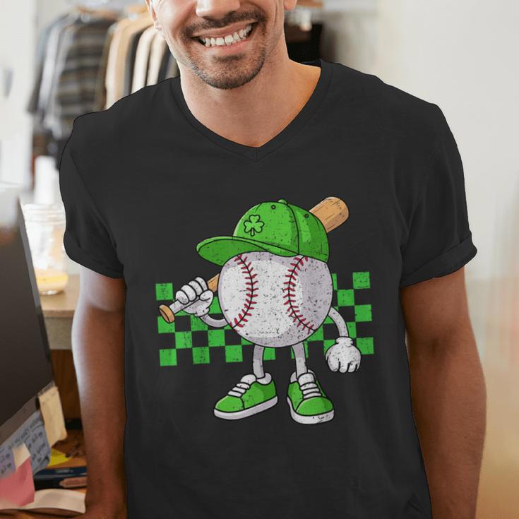 Boys St Patricks Day Baseball Player Pitcher Coach Kids Men's V-Neck T-Shirt Boys St Patricks Day Baseball Player Pitcher Coach Kids Men's V-Neck T-Shirt