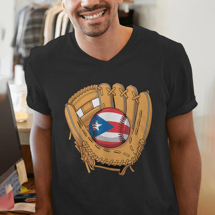 Puerto Rican Flag Baseball Player Boricua Pride Beisbol PR Men's V-Neck T-Shirt