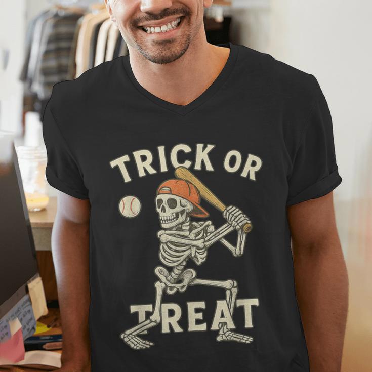 Skeleton Baseball Halloween Costume Men Boys Kids Tee Men's V-Neck T-Shirt