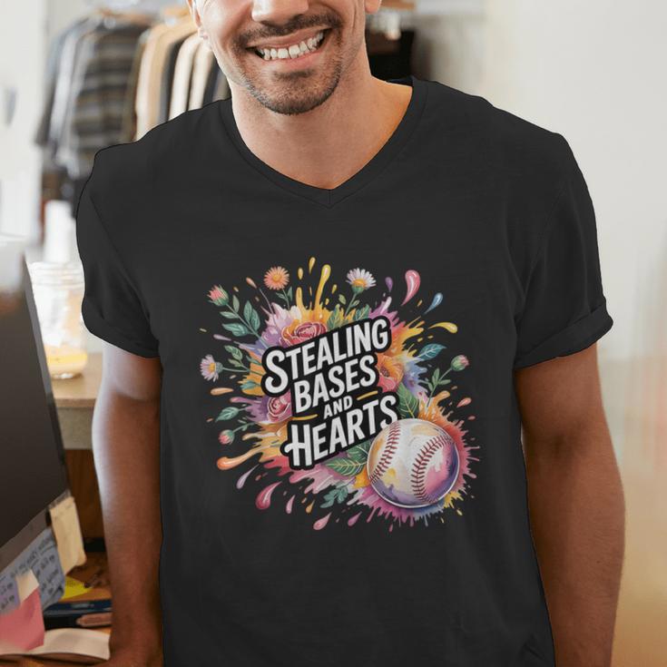 Stealing Bases And Hearts Baseball Puns Sports Men's V-Neck T-Shirt Stealing Bases And Hearts Baseball Puns Sports Men's V-Neck T-Shirt