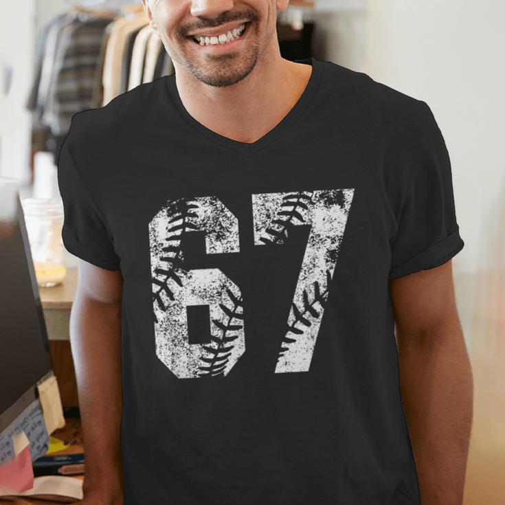 Vintage Baseball Number 67 Jersey Player Uniform Men's V-Neck T-Shirt