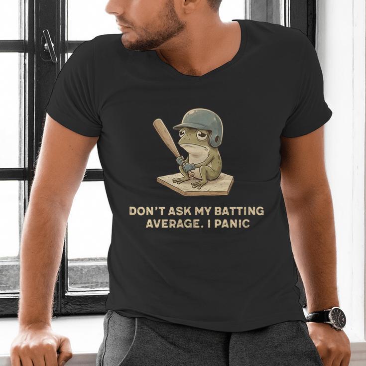 Baseball Frog Saying Batting Retro Artwork Men's V-Neck T-Shirt Baseball Frog Saying Batting Retro Artwork Men's V-Neck T-Shirt