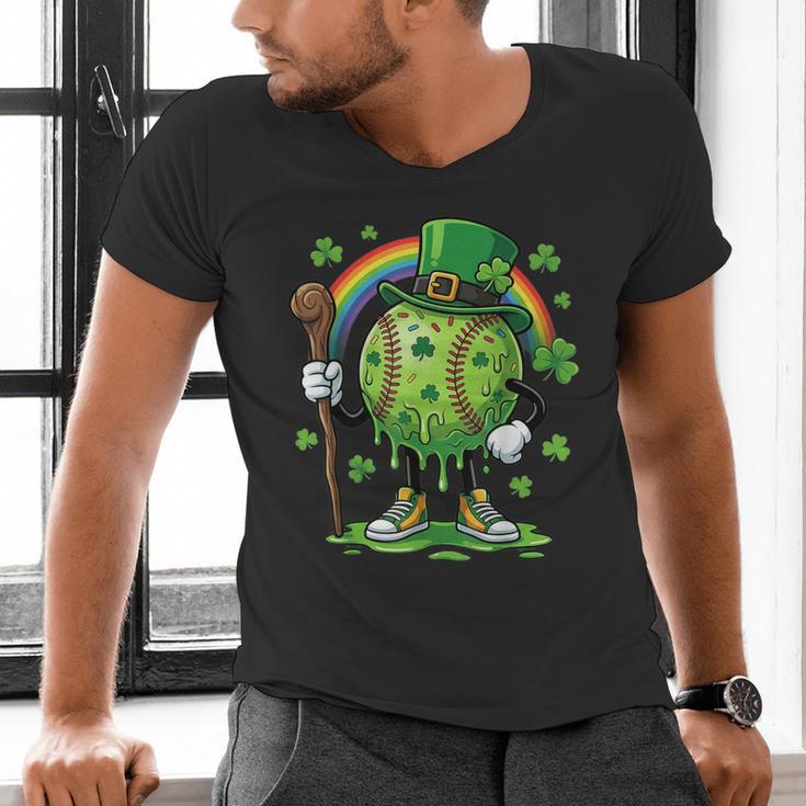 St Patricks Day Baseball Leprechaun Rainbow Green Baseball Men's V-Neck T-Shirt