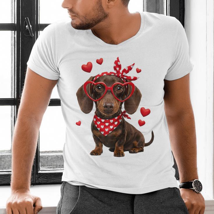 Dachshund Valentines Day Wiener Dog Lover Weenie Heart Raglan Baseball Tee Men's V-Neck T-Shirt Dachshund Valentines Day Wiener Dog Lover Weenie Heart Raglan Baseball Tee Men's V-Neck T-Shirt