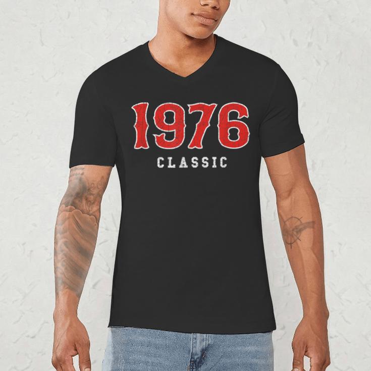 50 Year Old 1976 Classic Baseball Fan 50th Birthday Men's V-Neck T-Shirt 50 Year Old 1976 Classic Baseball Fan 50th Birthday Men's V-Neck T-Shirt