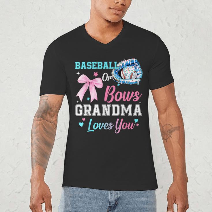 Baseball Or Bows Your Grandma Loves You Gender Reveal Men's V-Neck T-Shirt Baseball Or Bows Your Grandma Loves You Gender Reveal Men's V-Neck T-Shirt