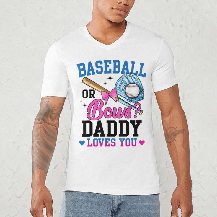 Gender Reveal Baseball Or Bows Daddy Loves You Men's V-Neck T-Shirt