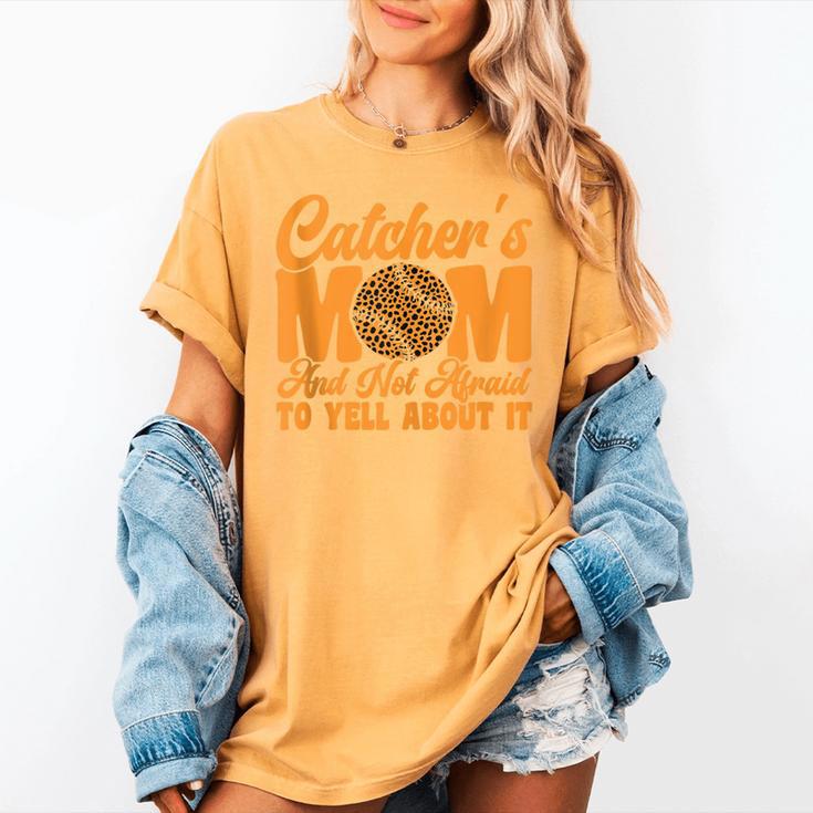 Catcher's Mom And Not Afraid Leopard Baseball Mom Women's Comfort Colors T-Shirt Catcher's Mom And Not Afraid Leopard Baseball Mom Women's Comfort Colors T-Shirt