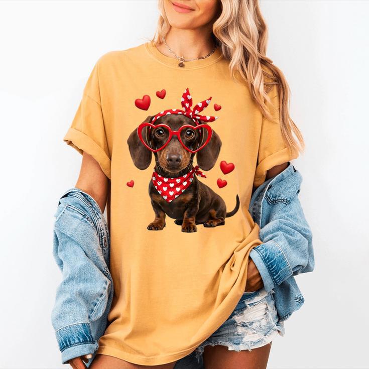 Dachshund Valentines Day Wiener Dog Lover Weenie Heart Raglan Baseball Tee Women's Comfort Colors T-Shirt Dachshund Valentines Day Wiener Dog Lover Weenie Heart Raglan Baseball Tee Women's Comfort Colors T-Shirt