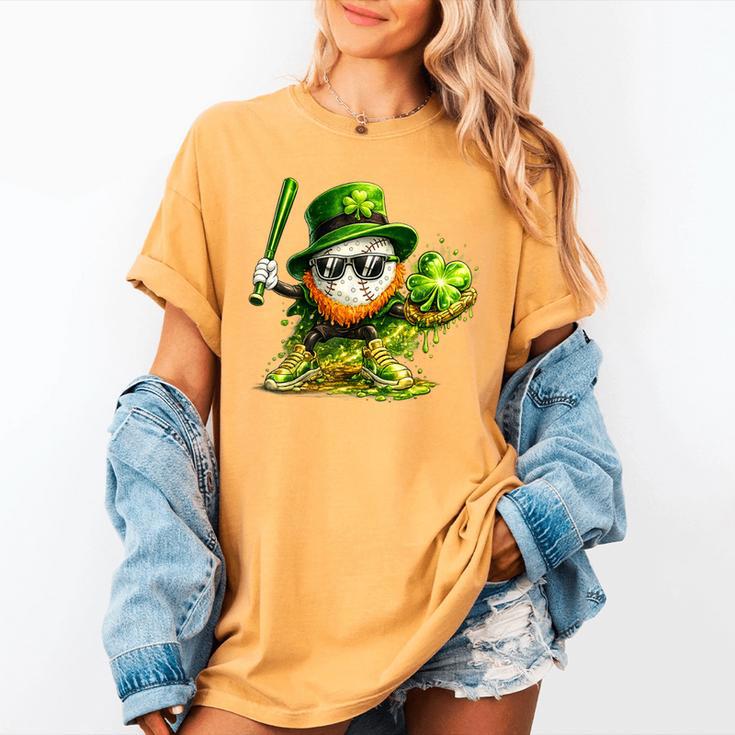 St Patrick’s Day Baseball Shamrock Player Women's Comfort Colors T-Shirt