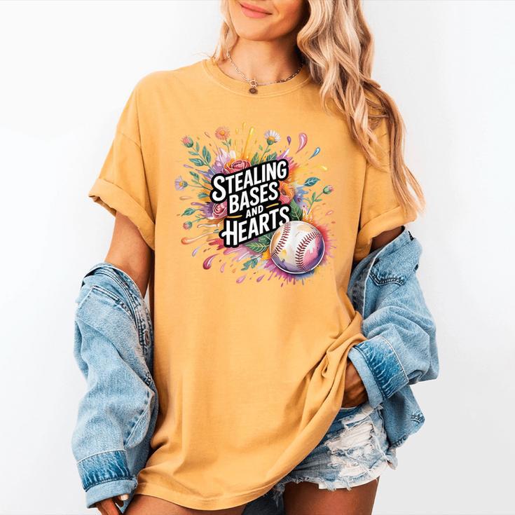 Stealing Bases And Hearts Baseball Puns Sports Women's Comfort Colors T-Shirt