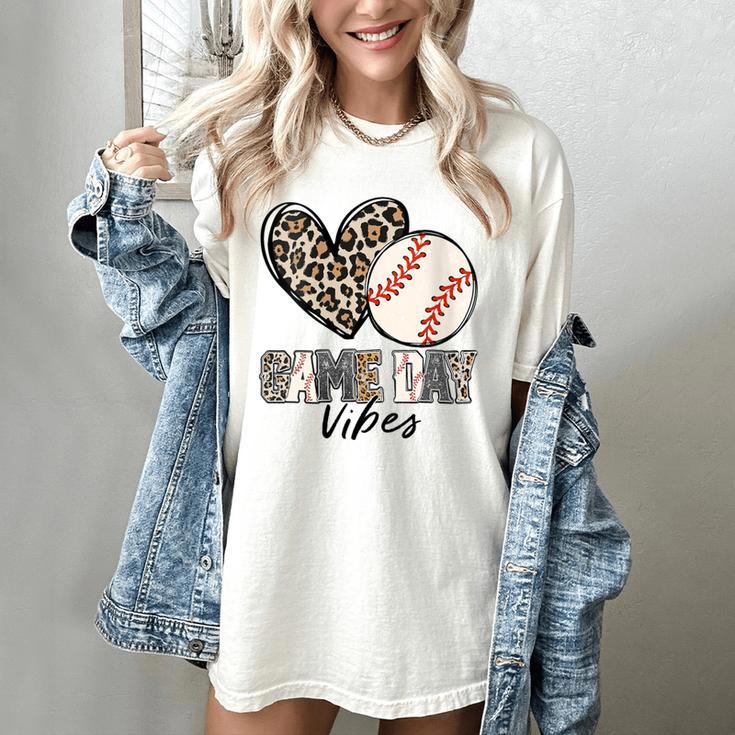 Baseball Game Day Vibes Baseball Mom Mama Leopard Cute Women's Comfort Colors T-Shirt