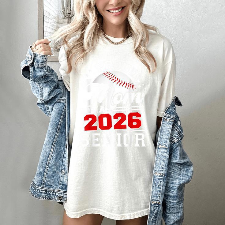 Proud Mom Of A 2026 Senior Baseball Graduation 2026 Women's Comfort Colors T-Shirt