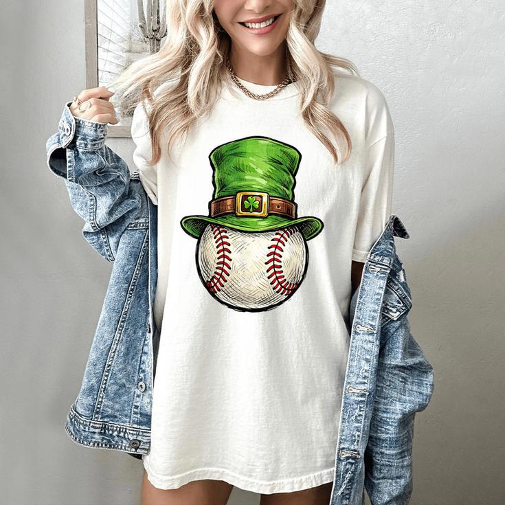 St Patricks Day Baseball Player Leprechaun Hat Men Boys Kids Women's Comfort Colors T-Shirt