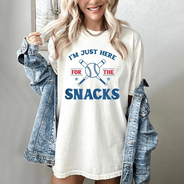 Spring 2024 Season Cute Baseball Mom Here For The Snacks Women's Comfort Colors T-Shirt