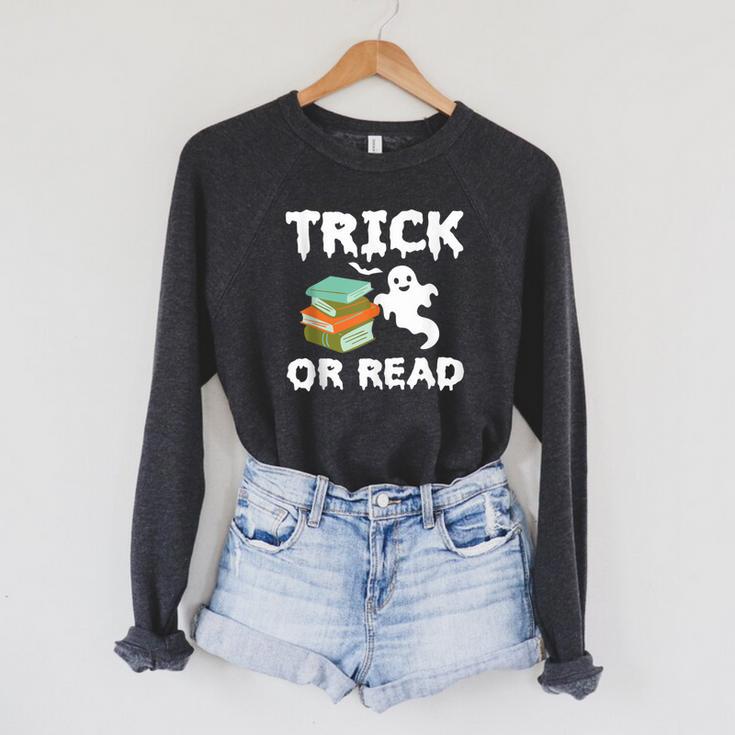 Trick Or Read Halloween Books Halloween Read Trick Or Read Raglan Sleeve Sweatshirt