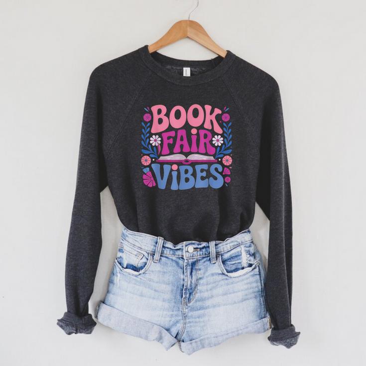 Book Fair Vibes Retro Teacher Reading Lovers Librarian Raglan Sleeve Sweatshirt