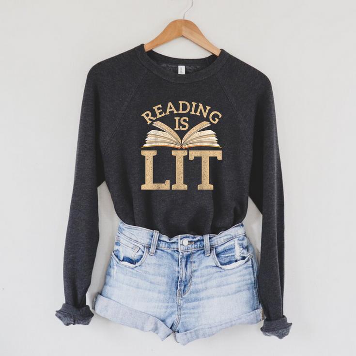 Book Novel Abendteuer Story Reading Raglan Sleeve Sweatshirt