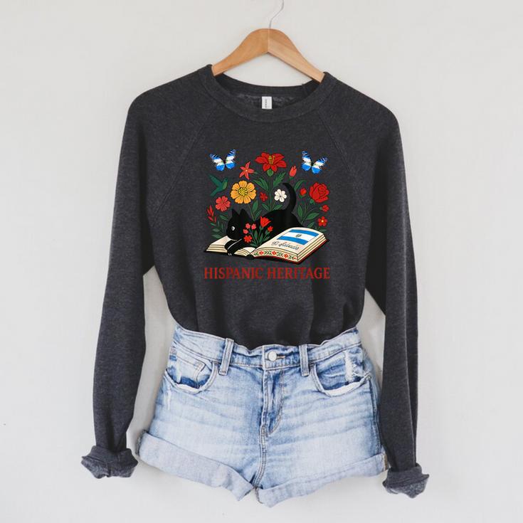 El Salvador Hispanic Heritage Month Book Cute Floral Cat Art Raglan Sleeve Sweatshirt