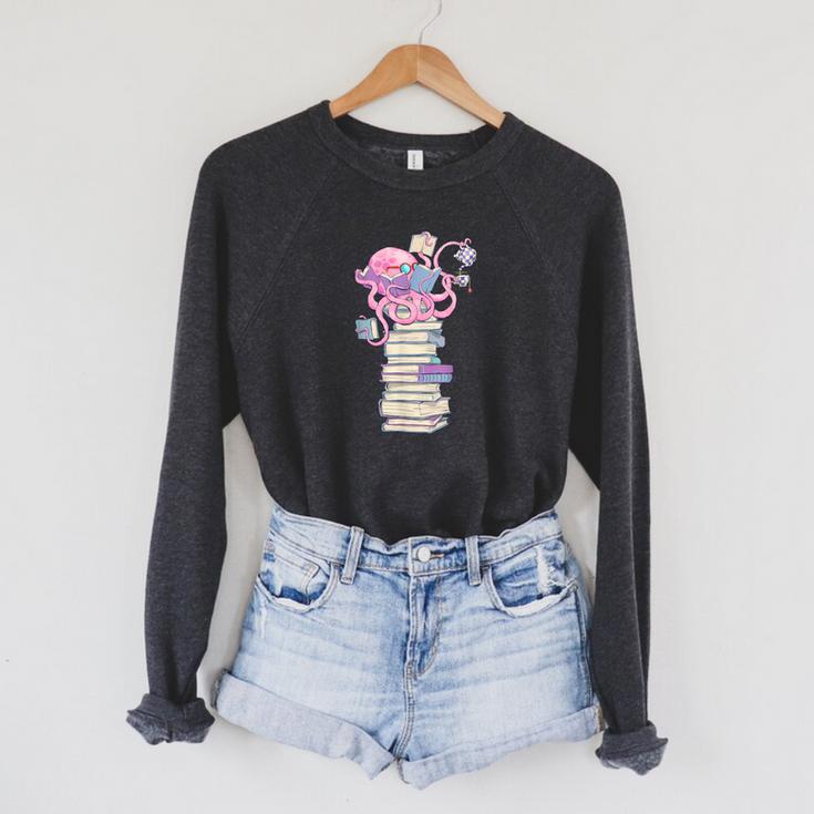 Octopus Bookworm Fun Reading Tee For Book Lovers Raglan Sleeve Sweatshirt
