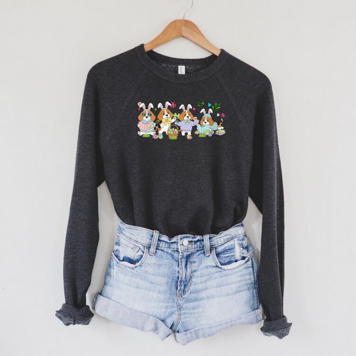 Women's Group Bunny Beagles Easter Reading Book Hunting Eggs Owner Raglan Sleeve Sweatshirt Women's Group Bunny Beagles Easter Reading Book Hunting Eggs Owner Raglan Sleeve Sweatshirt