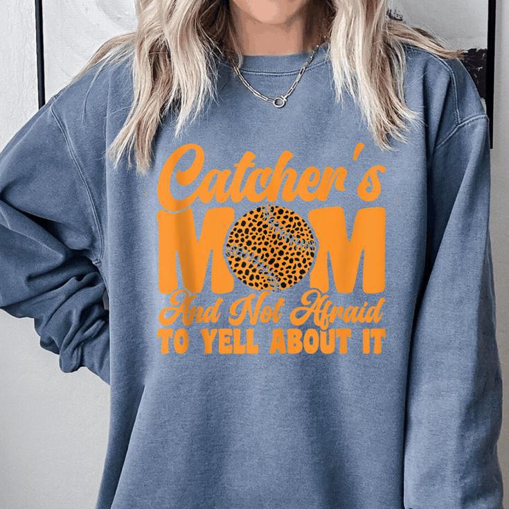 Catcher's Mom And Not Afraid Leopard Baseball Mom Comfort Colors Sweatshirt Catcher's Mom And Not Afraid Leopard Baseball Mom Comfort Colors Sweatshirt