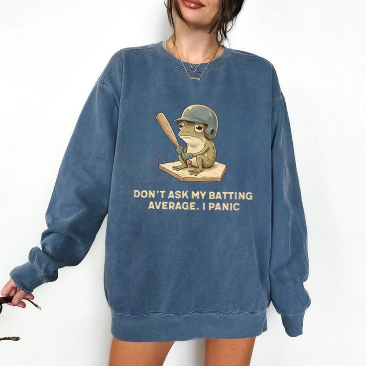 Baseball Frog Saying Batting Retro Artwork Comfort Colors Sweatshirt