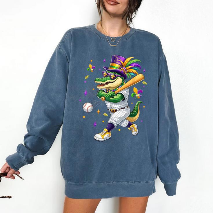 Baseball Player Mardi Gras Alligator Carnival Costume Beads Comfort Colors Sweatshirt