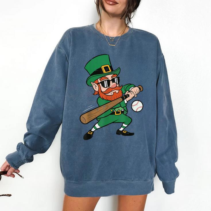 Leprechaun Baseball St Patricks Day Saint Pattys Men Boys Comfort Colors Sweatshirt