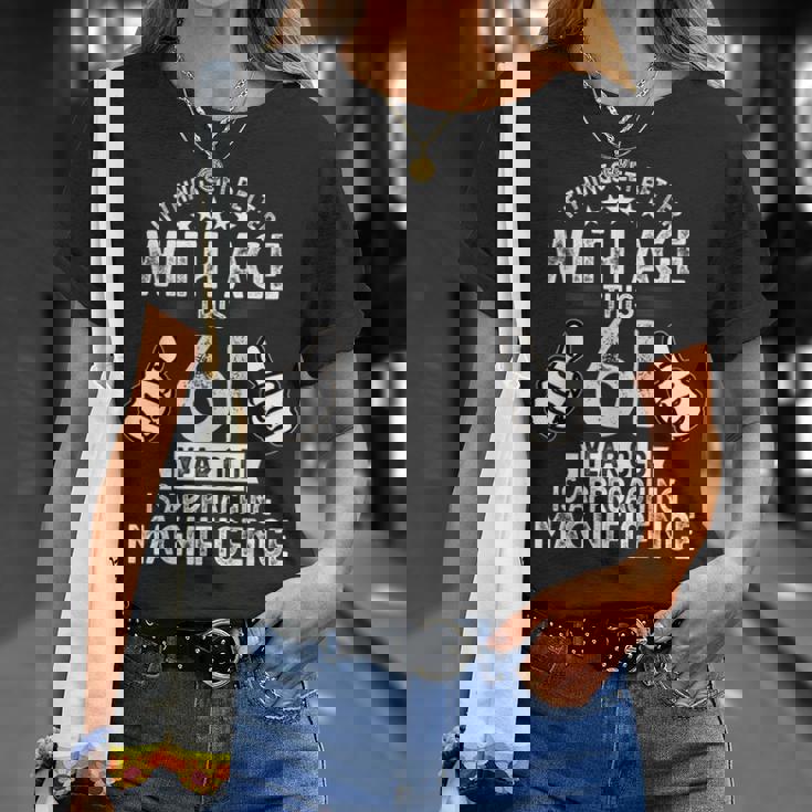 1962年生まれの男性の61歳の誕生日 Tシャツ 彼女への贈り物