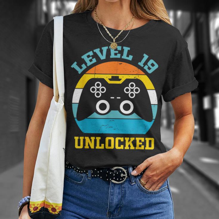 19歳 19歳の誕生日ギフト レベル19 アンロック ゲーマー Tシャツ 彼女への贈り物