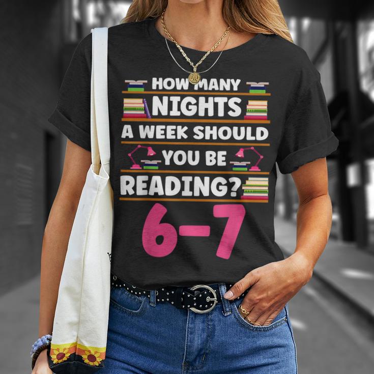 6 7 Meme Book Lover Teachers Bookish Men Women Kids T-Shirt Gifts for Her