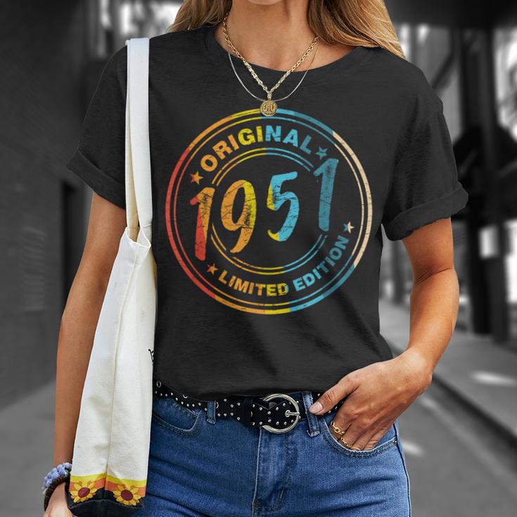 75Geburtstag Retrointage 1951 Mann Frau Geschenk T-Shirt Geschenke für Sie