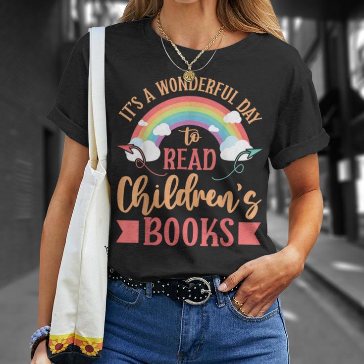 Avid Reader Children's Books T-Shirt Gifts for Her