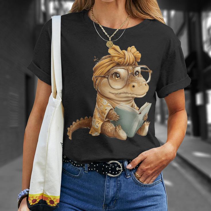 Baby Crocodile Small Book Reading Reptile Graphic Portrait T-Shirt Gifts for Her