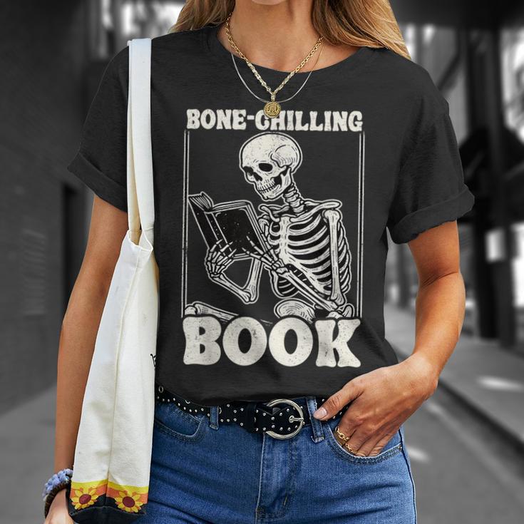 Bone-Chilling Book Skeleton Reading Bookworm Book Lovers T-Shirt Gifts for Her