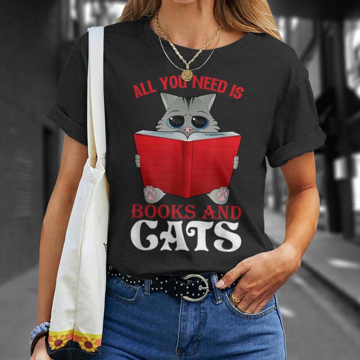 Book Lover Nerd Reading Teacher Bookworm Ladies Cat T-Shirt Gifts for Her