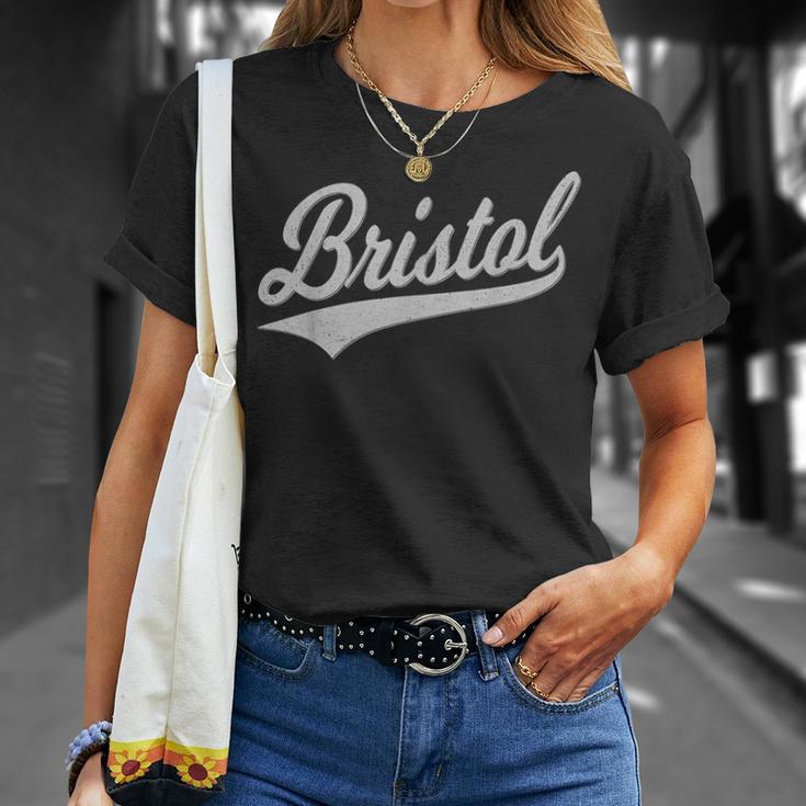 Bristol バーシティ スクリプト アスレチック スポーツ ジャージスタイル Tシャツ 彼女への贈り物