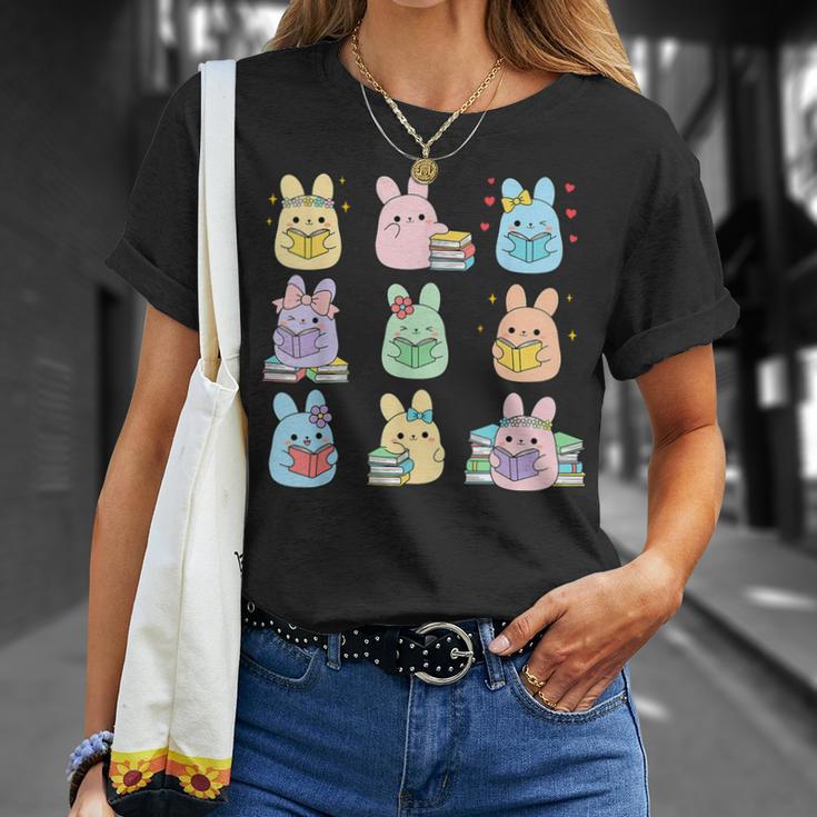 Bunny Reading Books Easter Day Teacher Librarian Book Women T-Shirt Gifts for Her