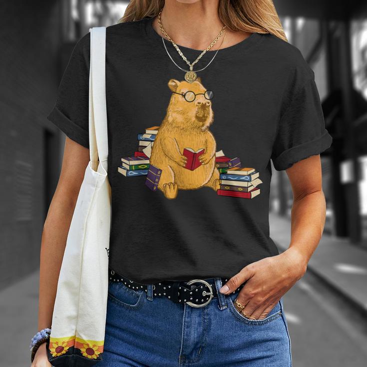 Capybara Reading Books T-Shirt Gifts for Her Capybara Reading Books T-Shirt Gifts for Her