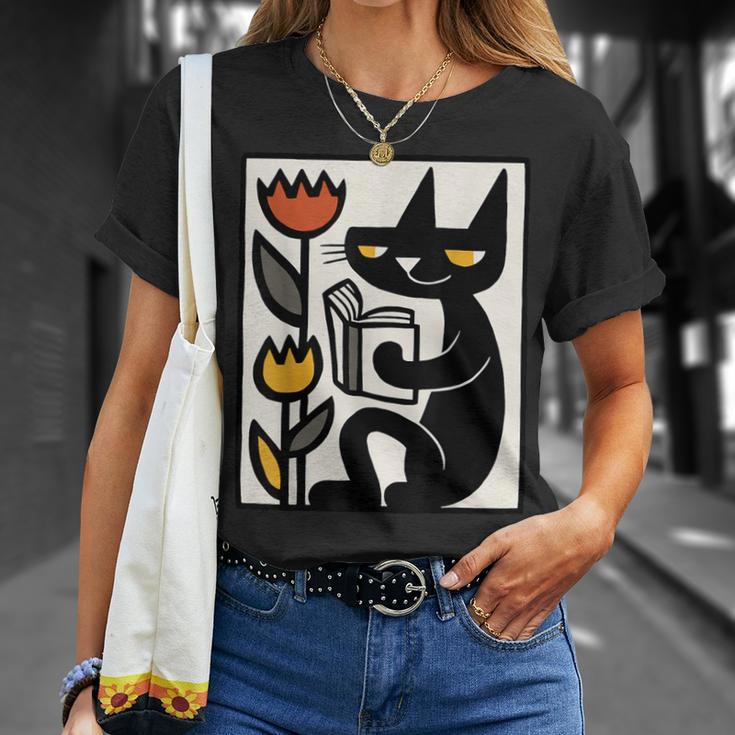 Cat Reading Book Folk Art Cozy Illustration T-Shirt Gifts for Her Cat Reading Book Folk Art Cozy Illustration T-Shirt Gifts for Her
