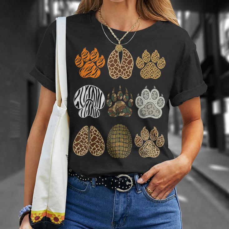 Cute Animal Kids Toddler Boys Animal Book Lover Teacher T-Shirt Gifts for Her