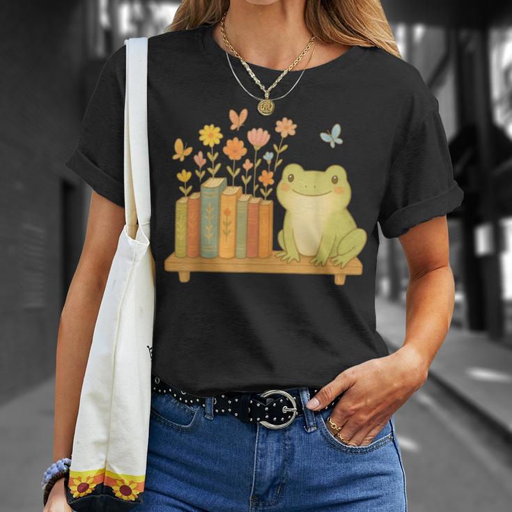 Cute Kawaii Frog Books Flowers T-Shirt Gifts for Her