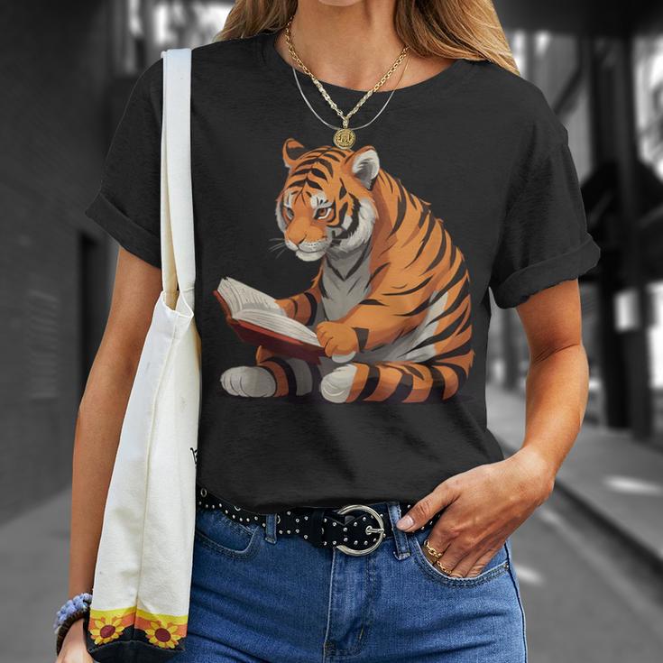 Cute Tiger Is Reading a Book Reading Tiger T-Shirt Gifts for Her