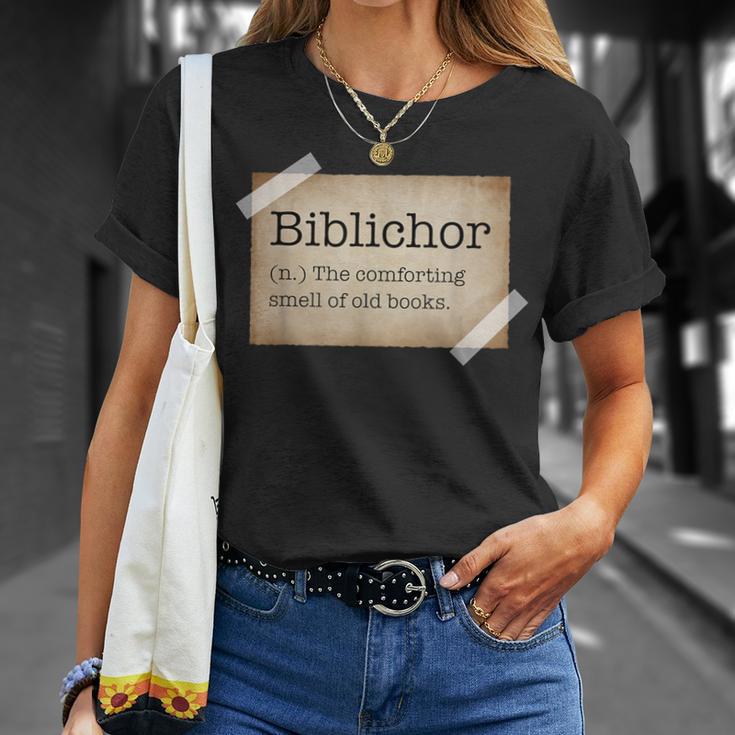 Dark Academia Aesthetic Biblichor Old Vintage Books Lover T-Shirt Gifts for Her Dark Academia Aesthetic Biblichor Old Vintage Books Lover T-Shirt Gifts for Her