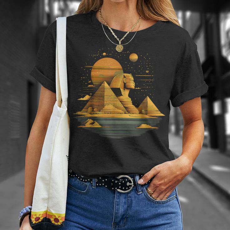 Égypte Ancienne Pyramidephinx De Toutankhamon Mythologie De L'égypte T-Shirt Cadeaux pour elle