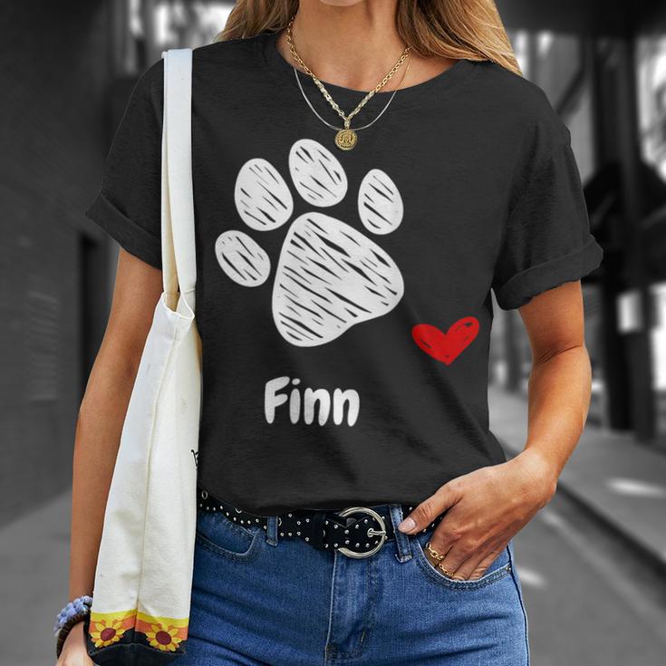 Finn Dog Paw Best Puppy Dog Finn Dog Lover Tシャツ 彼女への贈り物