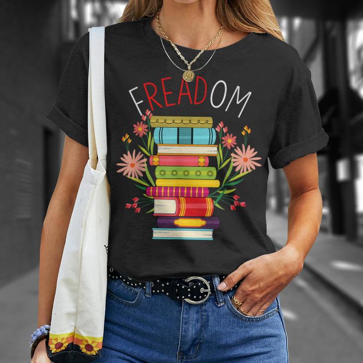FREADOM Read Banned Books T-Shirt Gifts for Her